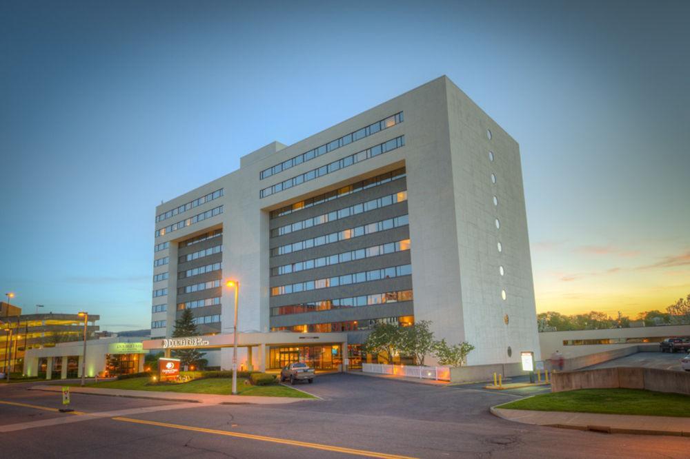 Doubletree By Hilton Binghamton Hotel Bagian luar foto